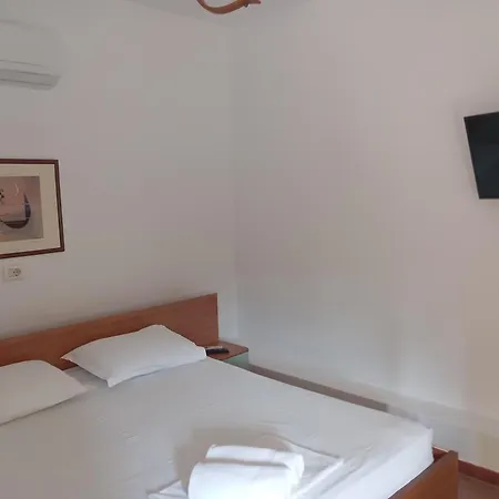 Casa de hóspedes 57 2*