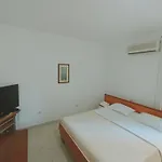 Guest house 57